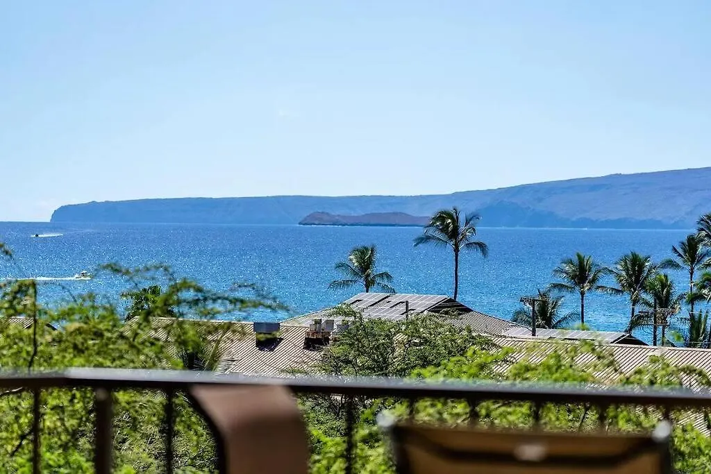3Br Penthouse- Ocean Views, Lanais, Acs, Hot Tub, Pool, Sauna, Steps To Beach Kihei